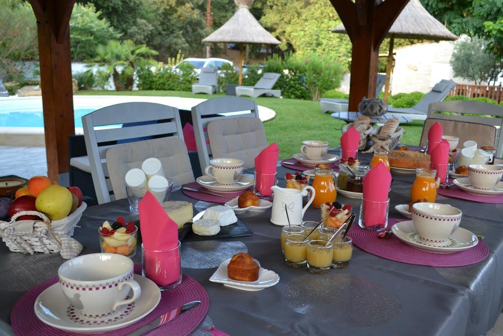 모르나 Le Refuge B&B 외부 사진